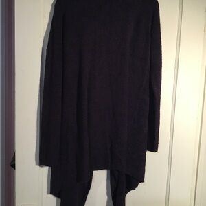 Very light, soft cover for cool nights out. Shrug style